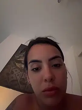 INTENSAeFATAL Pertunjukan Webcam