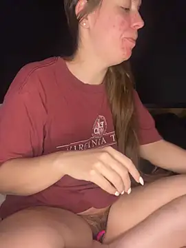 chellerayy's Webcam Show