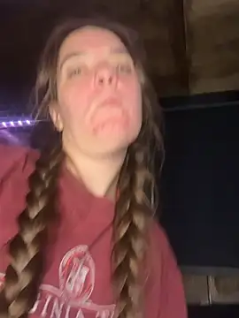 chellerayy's Webcam Show