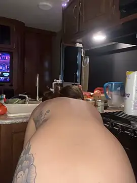 chellerayy's Webcam Show