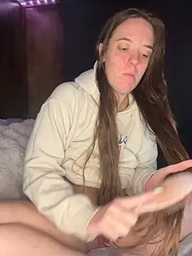 chellerayy Show in webcam