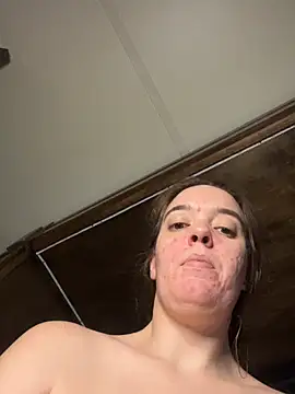 chellerayy's Webcam Show