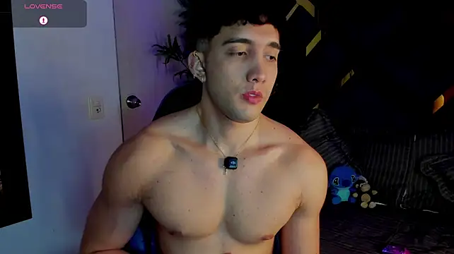 jeicob_stone Adlı Modelin Web Kamerası Şovu