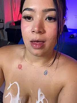LunaRose5 Show in webcam