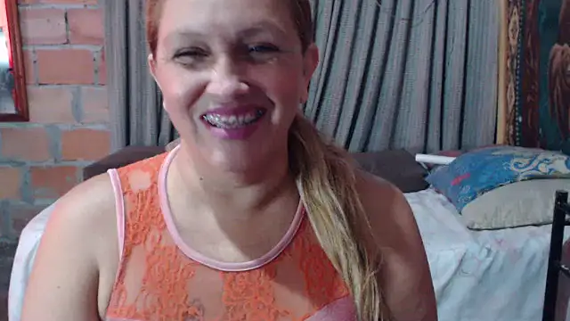 MOTHER_AND_SON09 – live chatrum