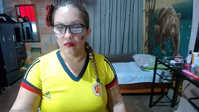 MOTHER_AND_SON09 Webcam show