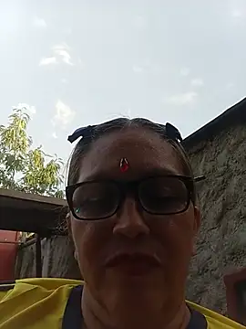 MOTHER_AND_SON09 Show in webcam