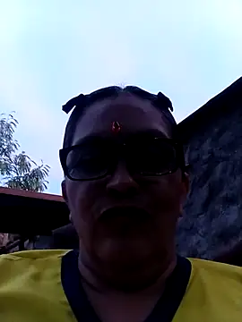 MOTHER_AND_SON09 Webcam show