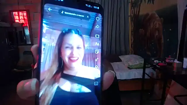 MOTHER_AND_SON09 Webcam show