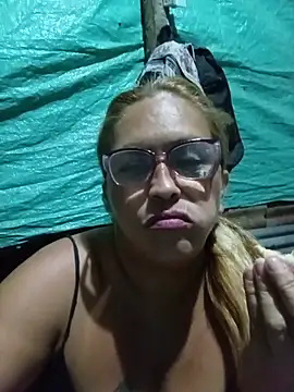 MOTHER_AND_SON09 Show in webcam