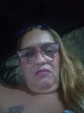 MOTHER_AND_SON09's Webcam Show