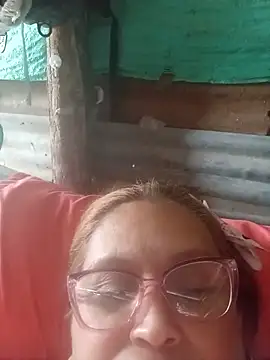 MOTHER_AND_SON09 Webcam Show