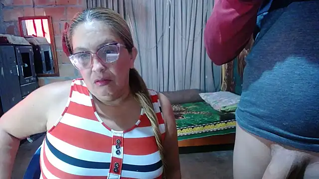 Show de MOTHER_AND_SON09 na webcam
