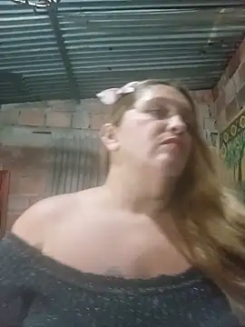 MOTHER_AND_SON09 Show in webcam