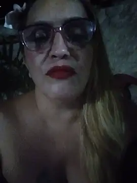 Show de MOTHER_AND_SON09 na webcam