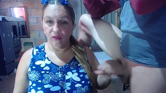MOTHER_AND_SON09's Webcam Show