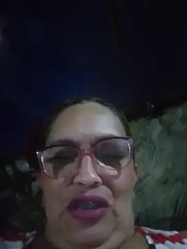 MOTHER_AND_SON09 webcam show
