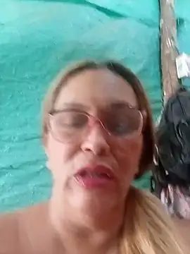 MOTHER_AND_SON09's Webcam Show