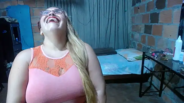 MOTHER_AND_SON09 Webcam show