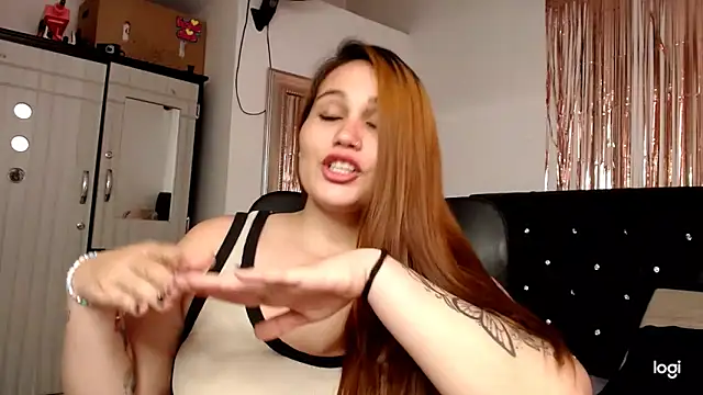 XXX chat uživo modela Baby_hornyJM