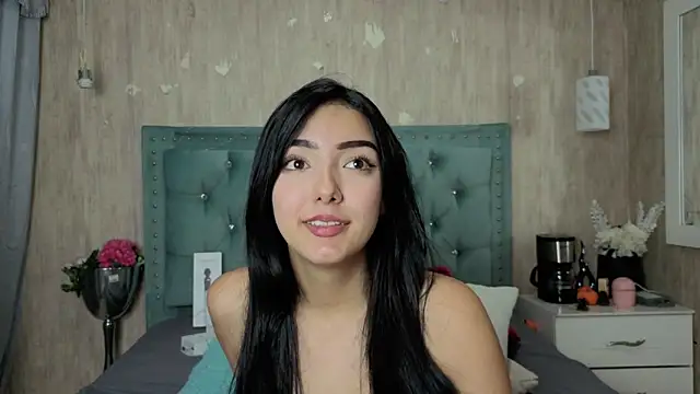 Marcelaa_fox élő XXX-chatje