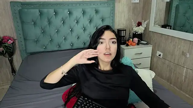 Marcelaa_foxのライブXXXチャット