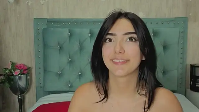 Marcelaa_fox 现场XXX聊天