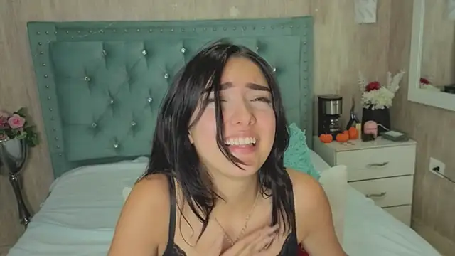 Marcelaa_fox élő XXX-chatje