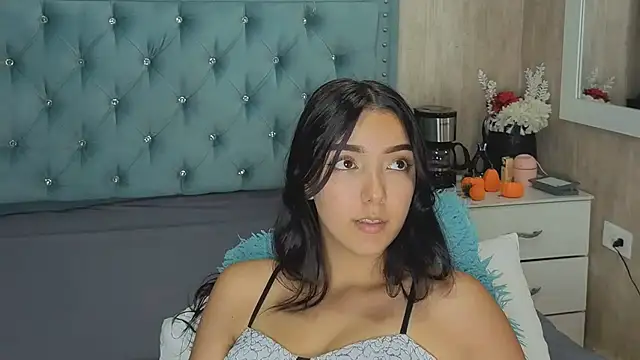 Marcelaa_fox Chat XXX in diretta