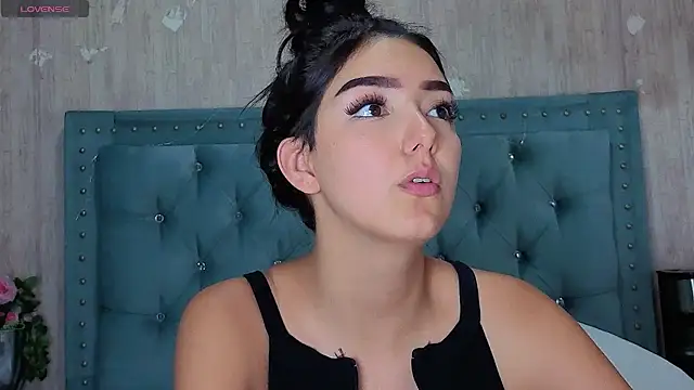 Marcelaa_fox's Live XXX Chat