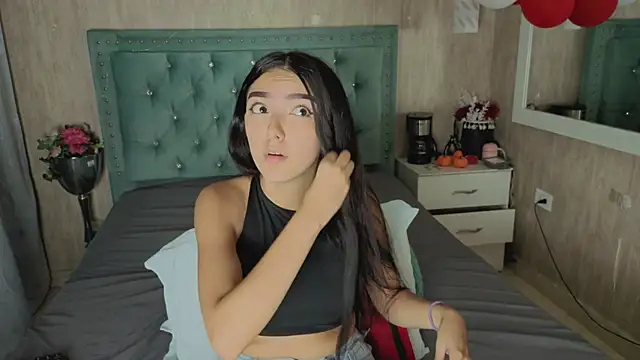 Marcelaa_fox Adlı Modelin Canlı XXX Sohbeti