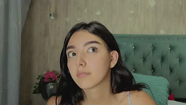 Marcelaa_fox élő XXX-chatje