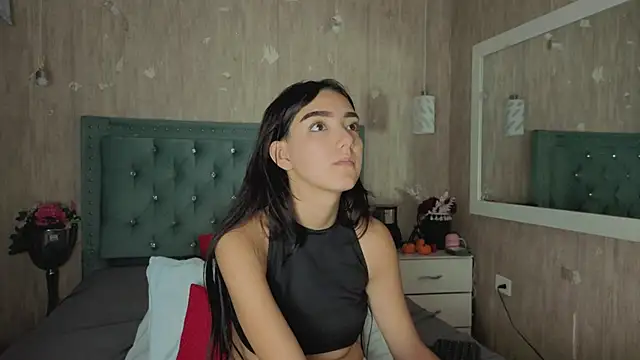 Marcelaa_foxのライブXXXチャット