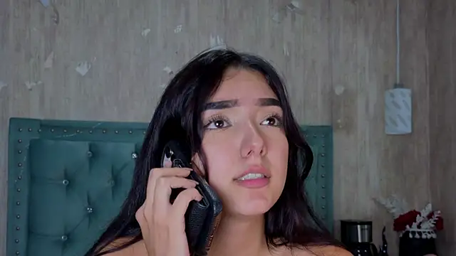 Marcelaa_fox Chat XXX in diretta