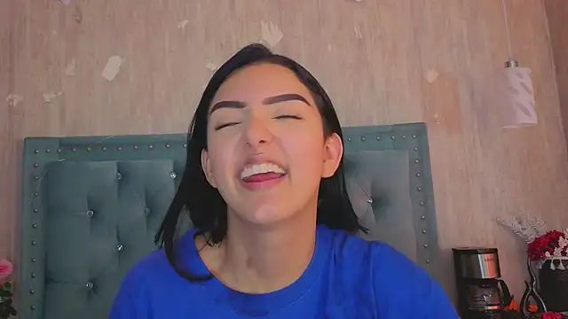 XXX chat uživo modela Marcelaa_fox