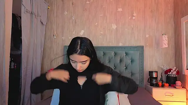 Chat +18 de Marcelaa_fox ao vivo