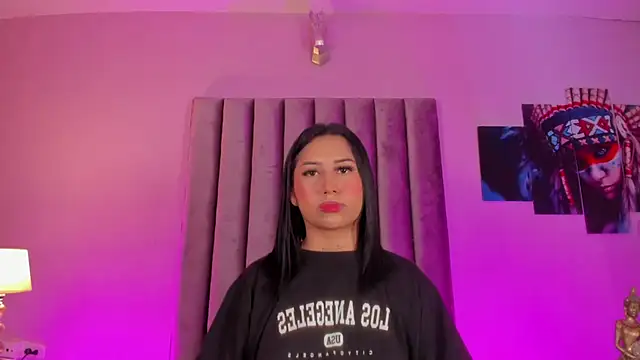 Chat XXX en directo de Isabella_Flowers