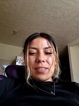 XXX chat uživo modela Sweel_Leyva18