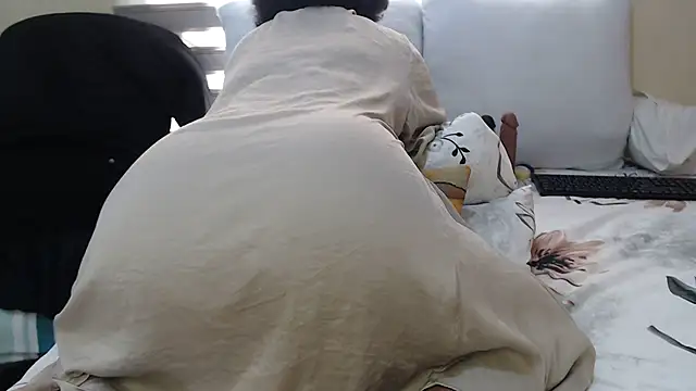 Foxybrownxx1 Chat XXX in diretta