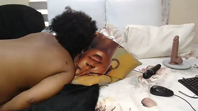 Chatroom XXX en direct de Foxybrownxx1