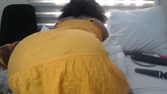 Webkamerová show Foxybrownxx1