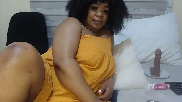 Foxybrownxx1's Live XXX Chat
