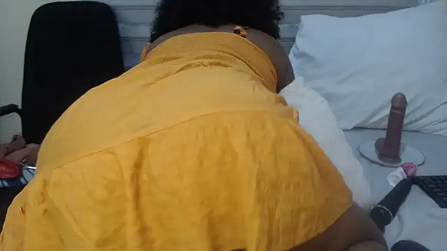 Foxybrownxx1's Webcam Show