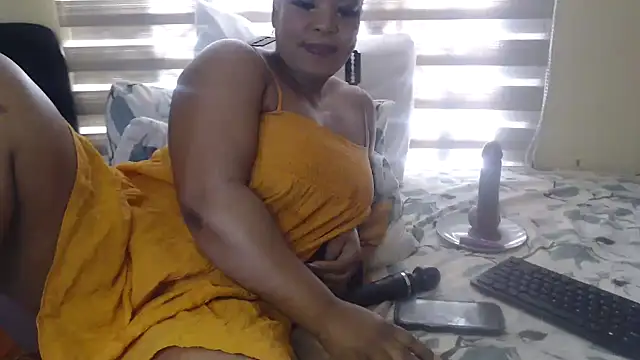 Foxybrownxx1 Chat XXX in diretta