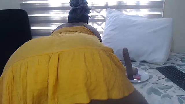 Foxybrownxx1 Chat XXX live
