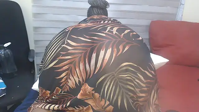Foxybrownxx1 现场XXX聊天