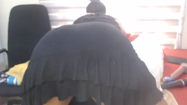 Foxybrownxx1 现场XXX聊天