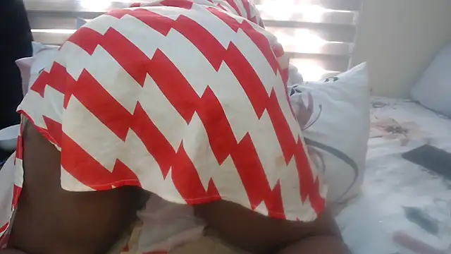 Foxybrownxx1 XXX чат на живо