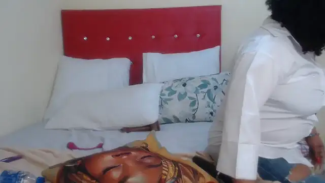 Foxybrownxx1 Chat XXX in diretta