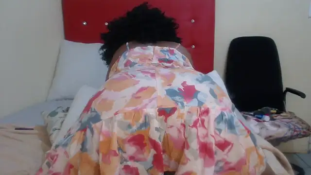 Foxybrownxx1 Chat XXX in diretta